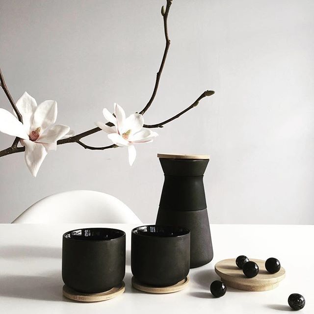 Via***    steltondesign **  