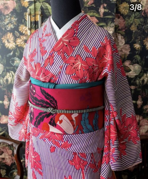 Bright antique kimono outfit, featuring this amazingly modern-looking tsutsuji (azalea) over stripes