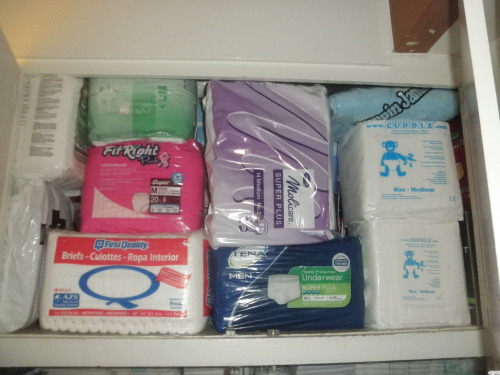 littleprincessaubrey:  lukepackwood:  my bestie did his best to say this wasn’t the closet of a crazy person   :)