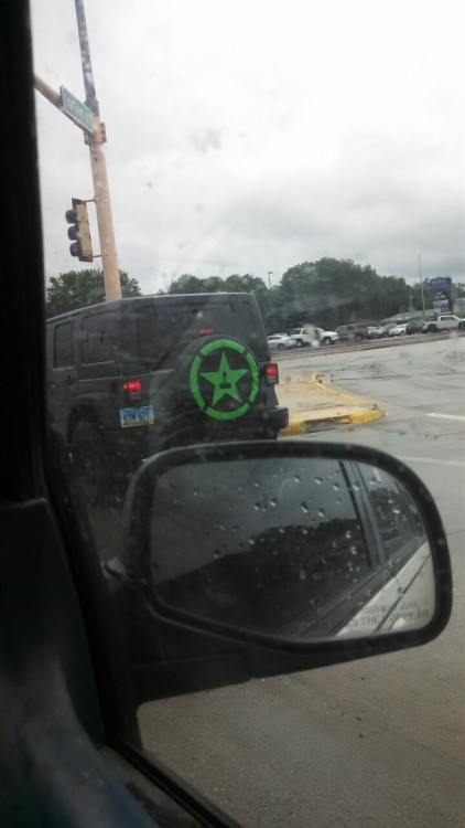 thatstippytop:  igottapeeonher:  look at this car i saw today  The graphics in GTAV are so good.