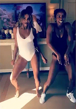 dwaynewayne:  Ciara and Kelly Rowland being