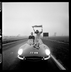 furtho:  Brian Duffy’s photograph for Vogue of an E-type Jaguar on the M1 motorway soon after it opened, 1960 (via here)