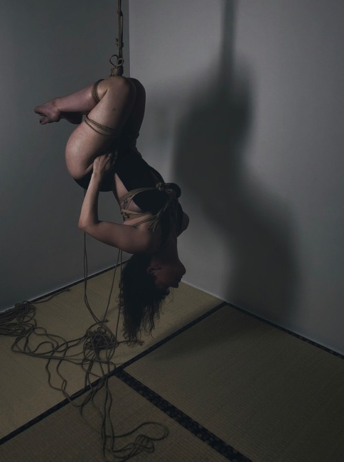 kissmedeadlydoll: Photo & Rope by Kissmedeadlydoll  |  Rope is from MocoJute