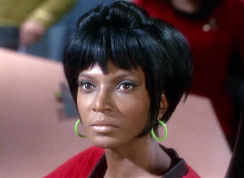 donmarcojuande:Nichelle Nichols as Uhura in S1 of ‘Star Trek’