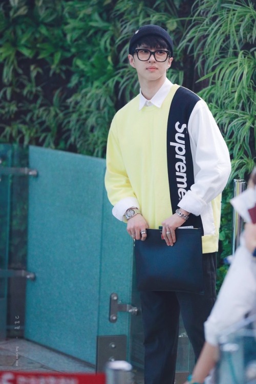 Vixx - Airport Fashion (2018 Update)  Follow VF for more K-Style