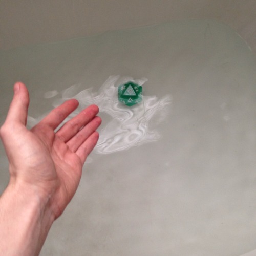 theinvisiblecamel:indicativeof-sideways-escalation:orangewave:iblamethedice:Loving my new Nerd Bath 