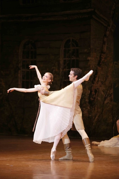Myriam Ould-Braham and Mathias Heymann in Cranko’s OneginPhoto © Sébastien Math&ea