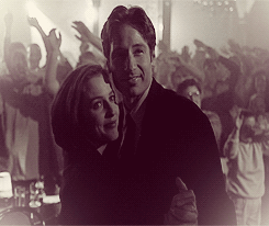 maybetheresknope:  Gillian Anderson and David Duchovny’s favorite Mulder &amp;