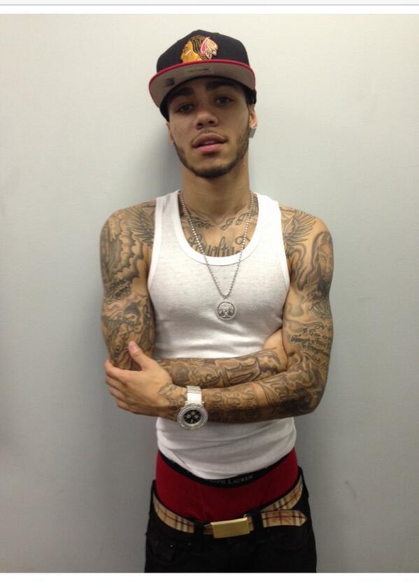 mrdeepdick:  Lil Sexy RedBull 💯 