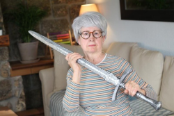 Porn photo sword-grandma:sword-grandma:Sword Grandma