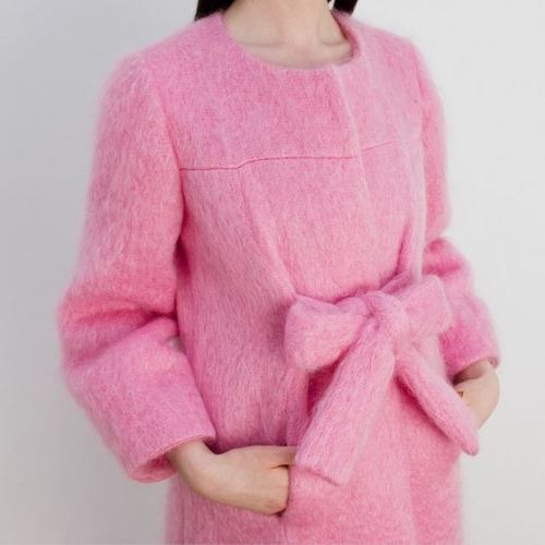 crushculdesac: ❖ Just spied this fleur b london pink crush on flat128’s instagram ❖