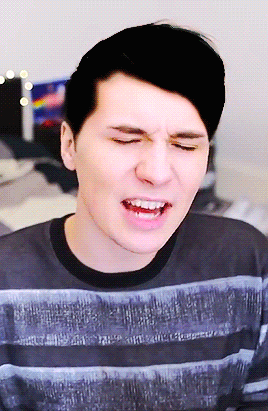 tylerisnotontroye: fucking-llama-hats:  napkincole:   Genetics  this is still incredible  thIS MAKES ME VERY UNCOMFORTABLE 