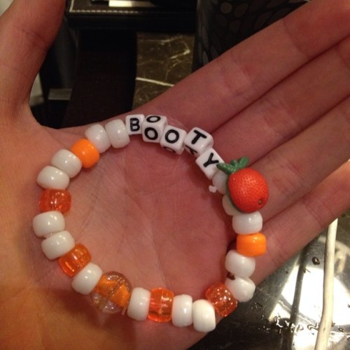 Giving this to the girl w the biggest booty at edc lol #booty#kandi#edclv