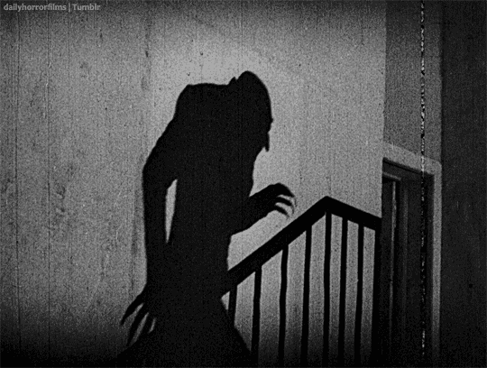 ifellfromspace:dailyhorrorfilms:Nosferatu, eine Symphonie des Grauens (1922)This my anxiety and depr