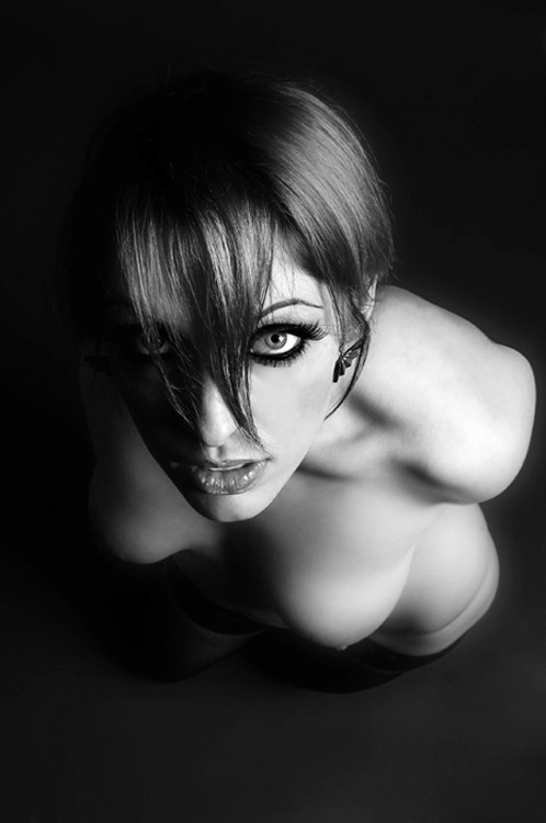 shelikestosuckit:  “Now show it to me…”