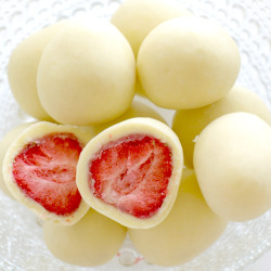 Cutedessert:6Ium:rokkatei Strawberry Chocolate  White/Milk★彡