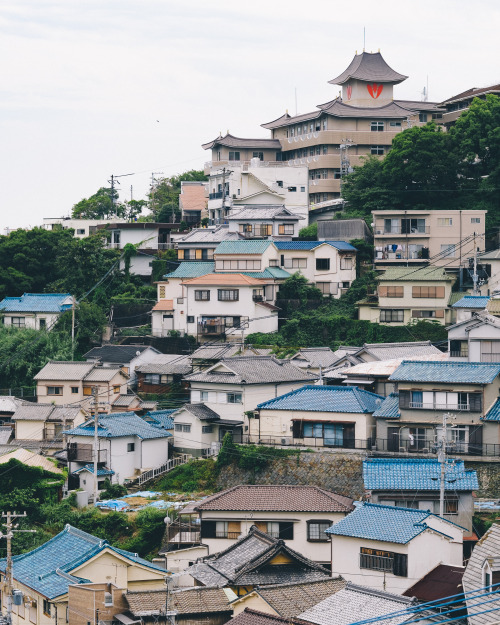 Everyday life in Wakayama   https://www.instagram.com/yuji87/