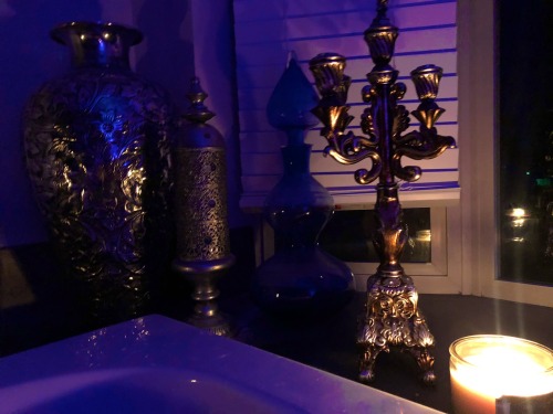 “I took a bath in pure magic this evening ✨”12/24/19
