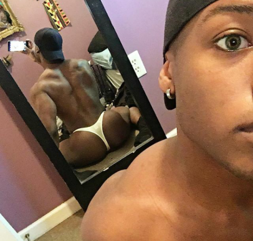 theoriginallowkeyfreak:  d1truking:  😍😍  BODY