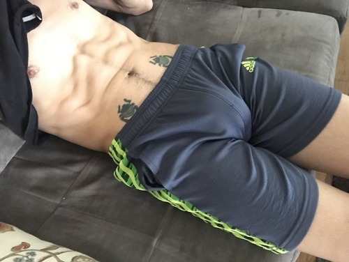 recently-bi: Lounging on a Saturday. I should be be freeballing tho. Who wants to join? Reblogs appr