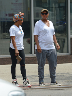 celebritiesofcolor:  Queen Latifah with her girlfriend Eboni Nichols out in NYC