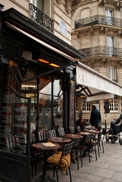 vagabondbrothers:  Parisian Cafe, by Lauren 