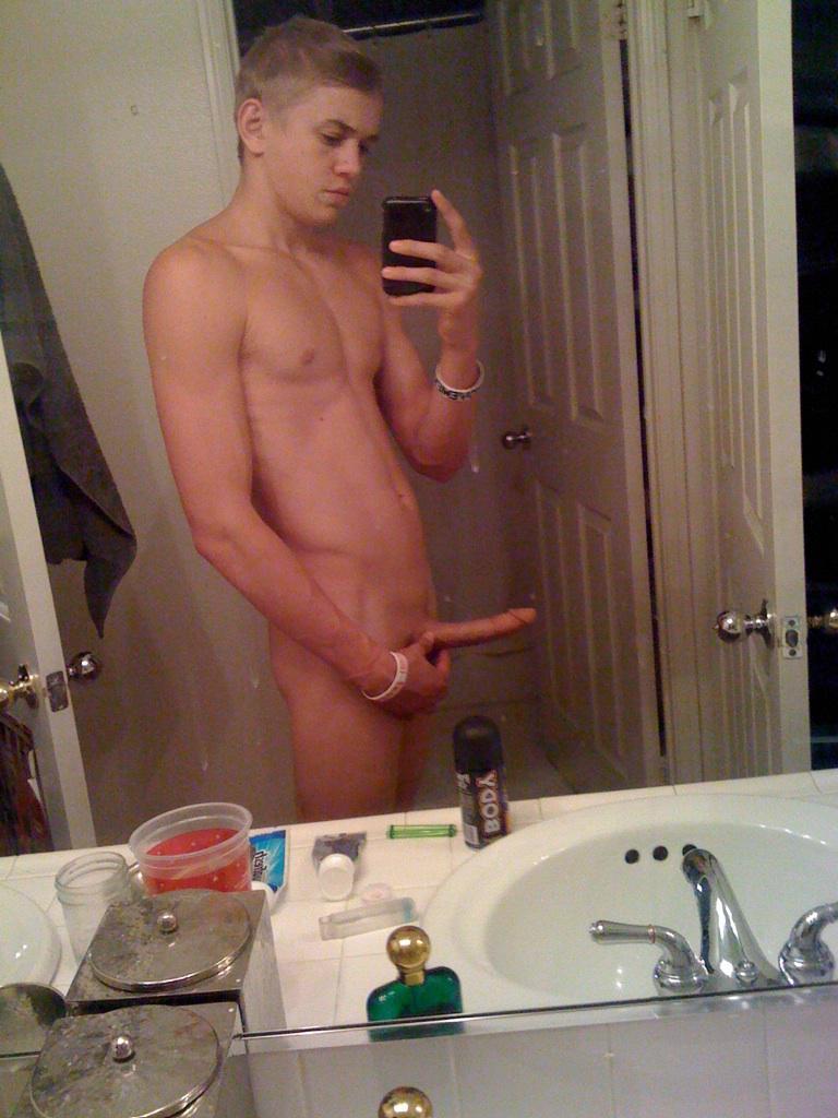 BOYS BONERS AND CUM has more than 159,000 followers