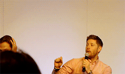 out-in-the-open: They are so good with interacting with young fans (x)