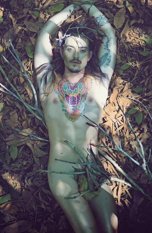 ohthentic:  wild-storm-with-skin:  Ary Regis Lima  ohthentic 