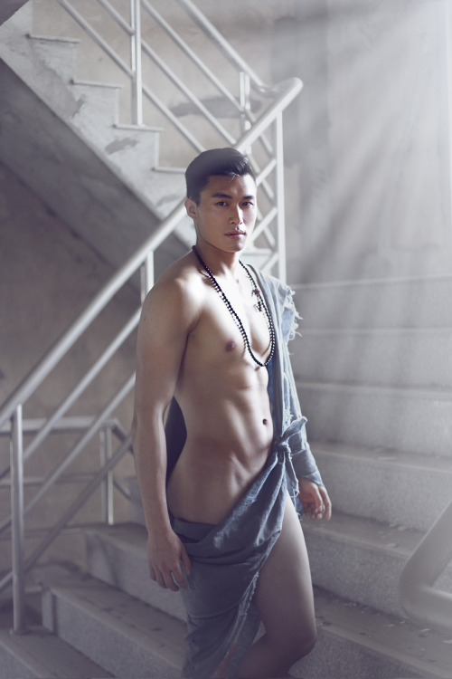 Viva!Asian hunks!