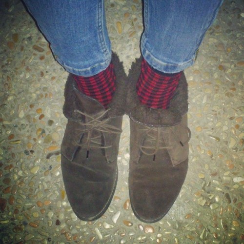 Oggi così! #shoes #socks #red #black #fashion #jeans #look #instafashion #igers #instashoes #picofth