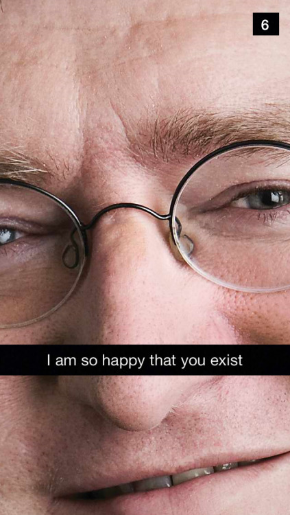 \_(:/)_/