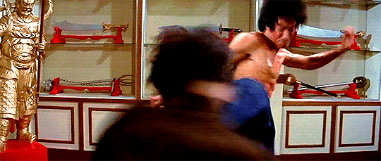 kungfu-online-center:  Crazy Bruce Lee! 