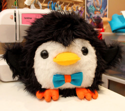 loveandasandwich:   It’s World Penguin Day! Here’s a chubby little penguin plush I made a few years back.   ♥ 