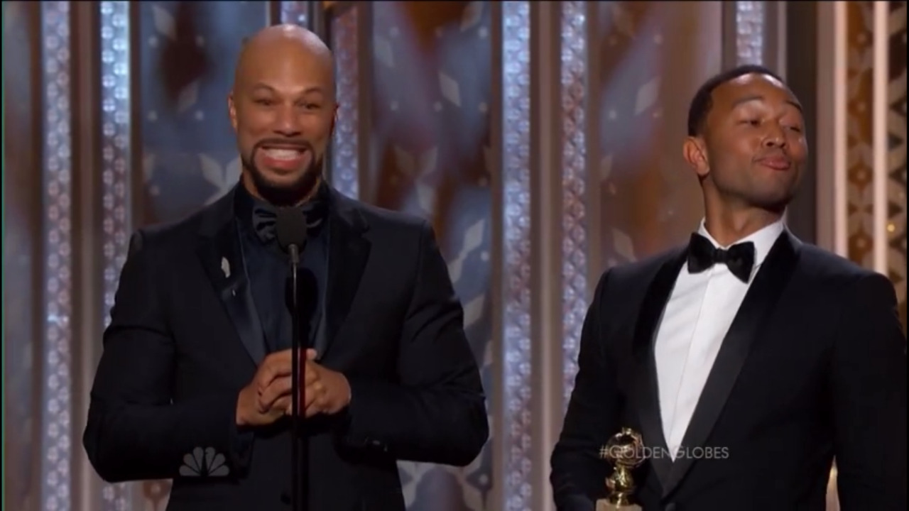 nzurianne:  stanleykubricky:  this is the best screen cap of the night tbh  lmao