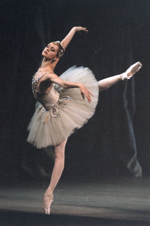 galacticwinds:  Uliana Lopatkina, Diamonds 