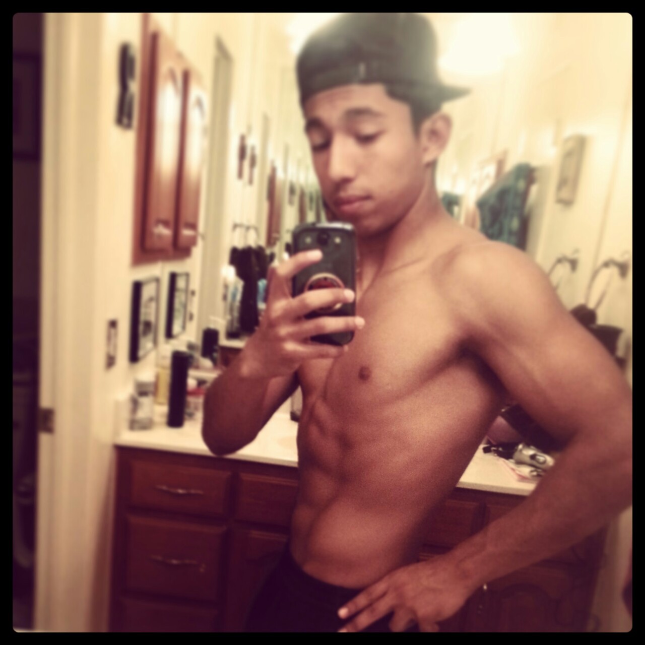 deltsmakehoesmelt:  Maybe my tumblr niggas will enjoy some aesthetics :)