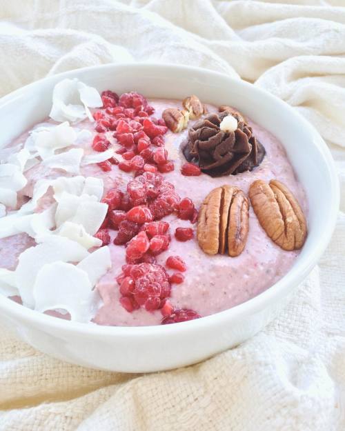 Raspberry smoothie bowls are something I really enjoy - it’s just the right balance of sweet a