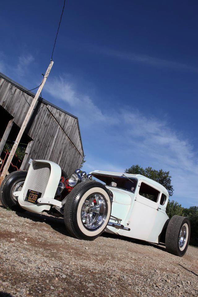 Pin Ups, Rat Rods and Hot Rodz