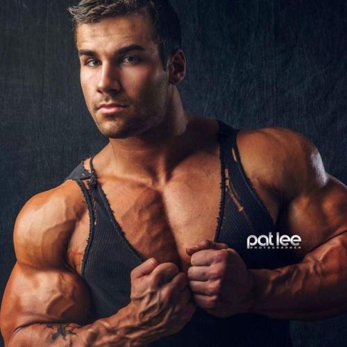 patlee: http://patlee.net ★ ★ Jake Burton by Pat Lee ⇢ @jake_burton.official ⇠  Pat Lee is based in Chicago and available for photography, video and media projects. ★ patlee@patleemedia.com  #bodybuilding #fitness #fitfam #gym #fitspiration
