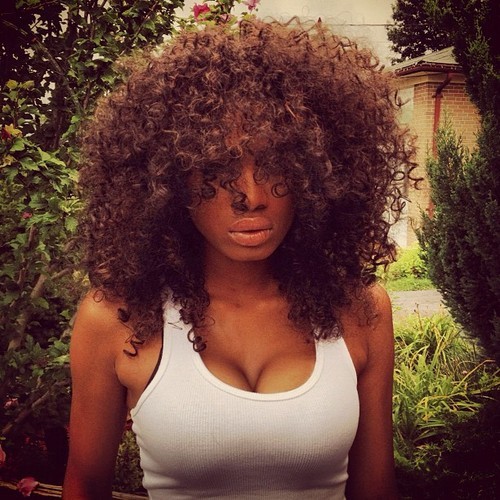 shesbombb:  Instagram: Shessbombb 