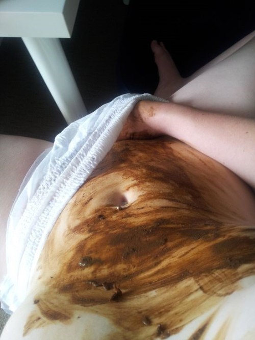 Women pooping toilet video and scat tubes