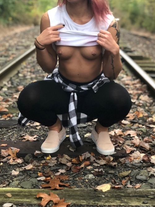 jokiirl:Train tracks are a great place for a photo shoot :)