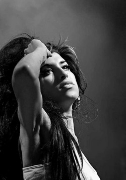 amywinehousequeen:  amy winehouse