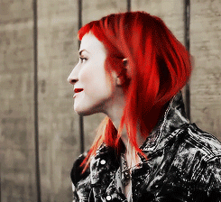 paralovemore-blog:   Hayley Perfect Williams  