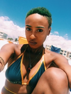 tezthinks:  cocofullofgrace:  Africana Bae  Ok Melz you bad and all, but put some clothes on!!