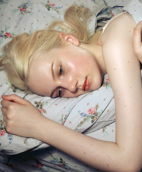 vethox:  Emily Ruhl  
