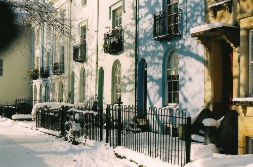 infinite-night-in-winter:  englishsnow:   Holly Kimberley Cooper  first pic, omg<3