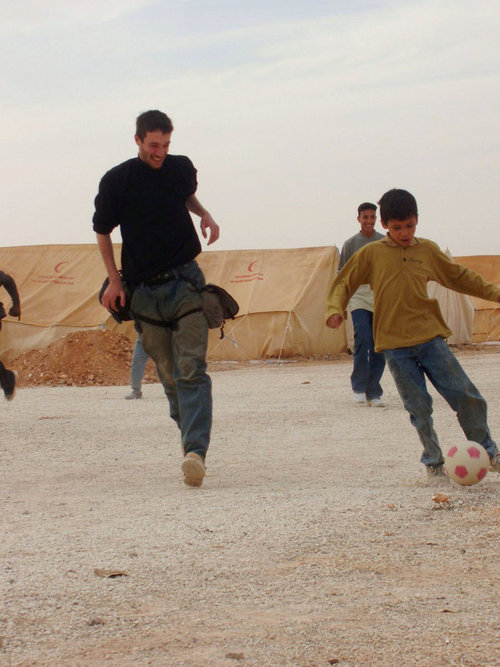momo33me:  Tom Hurndall was a peace activist and an aspiring photojournalist. His