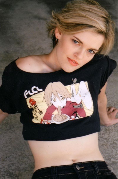 Happy Birthday Kari Wahlgren!